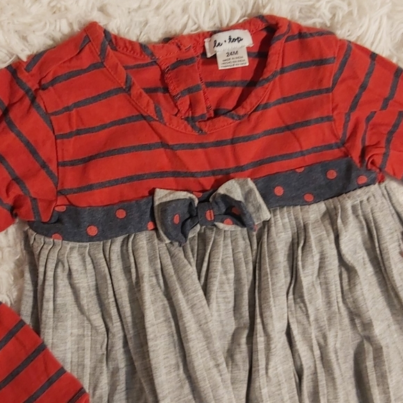 🌻4/30🌻 Outfit. Dress and Leggings - Picture 2 of 3